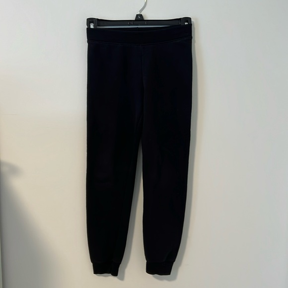 Boys sweatpants. - Picture 1 of 3